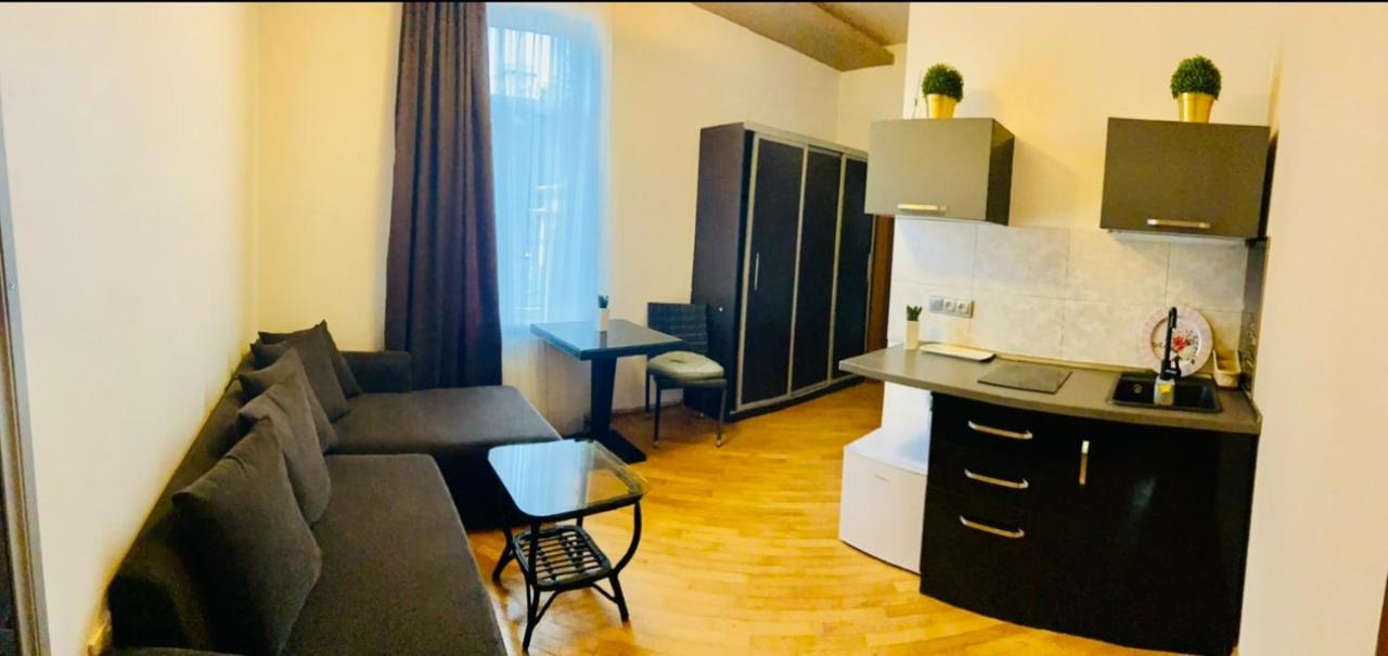Apart Voyage Batumi Exterior foto